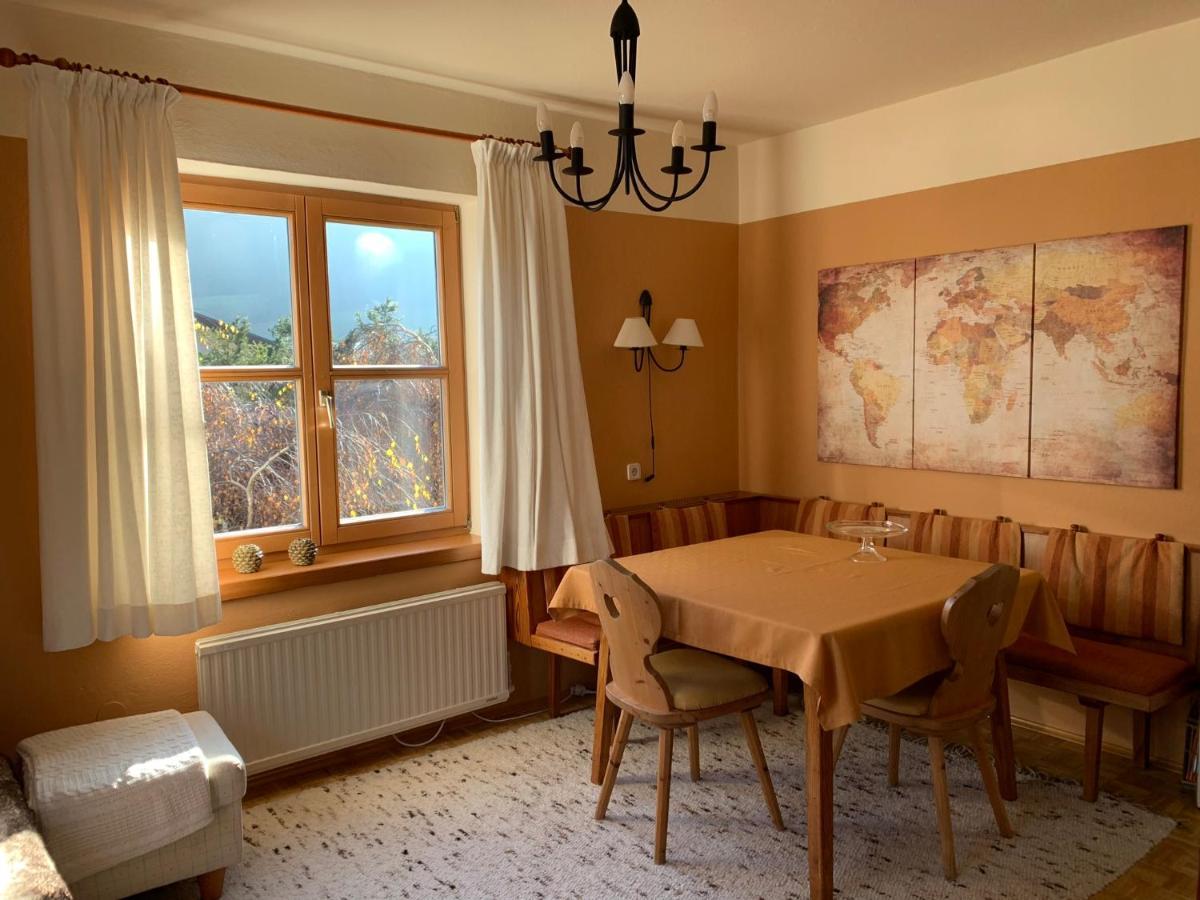 Ferienwohnungen Familie Wetzlinger Bad Kleinkirchheim Exterior photo