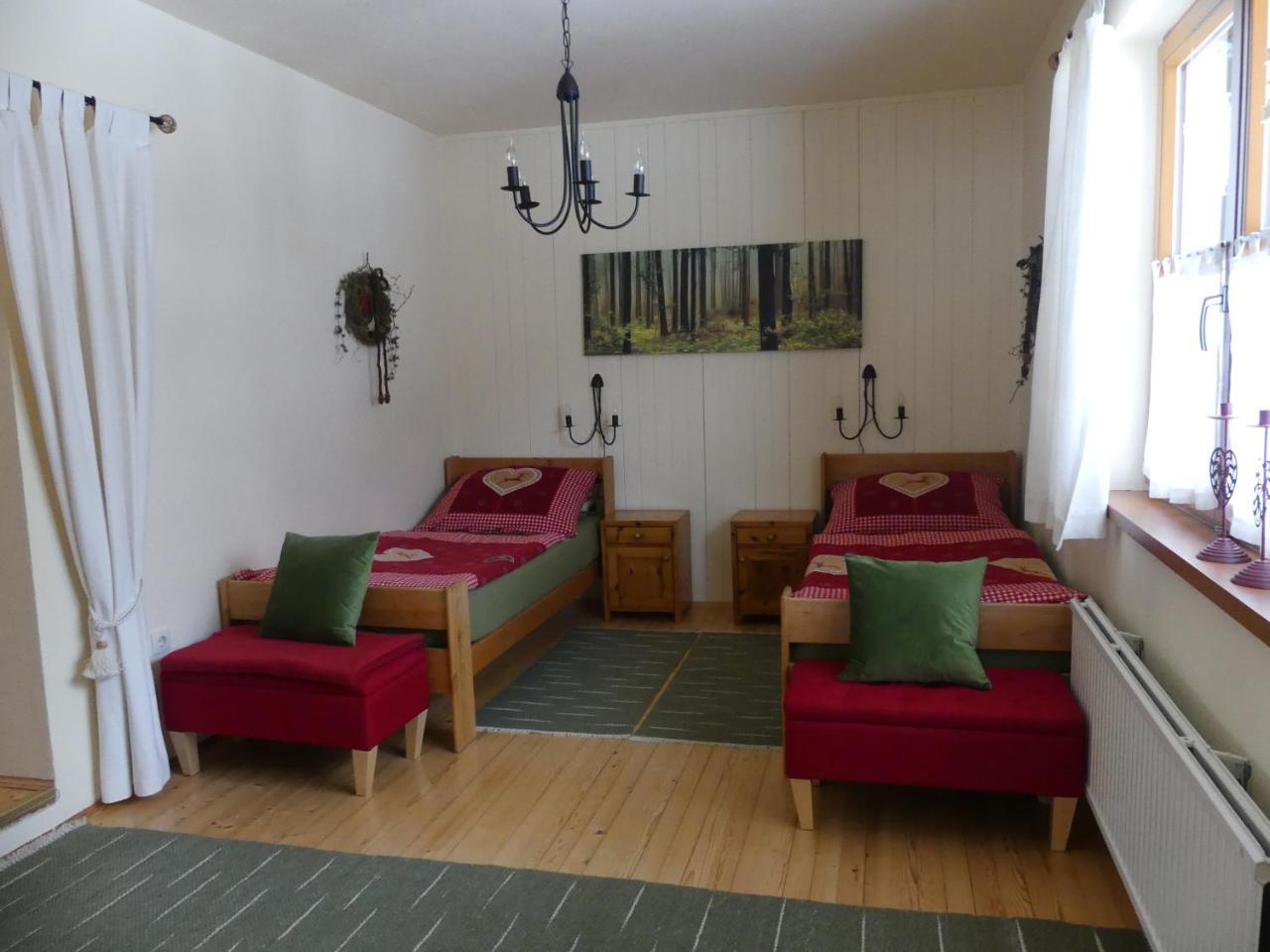 Ferienwohnungen Familie Wetzlinger Bad Kleinkirchheim Exterior photo
